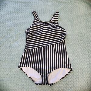 Lands’ End Black White Striped One Piece Swimsuit Size Large